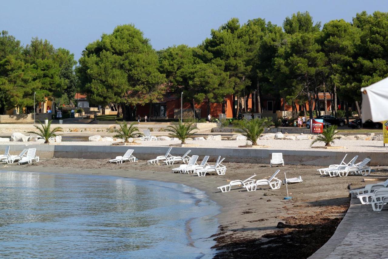 Apartments With A Parking Space Umag - 7666 Экстерьер фото